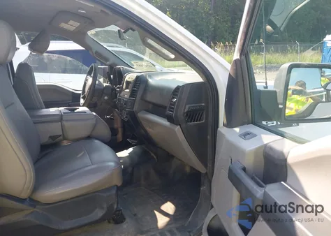 2016 Ford F150 from USA, damaged, VIN 1FTMF1C80GFB09055